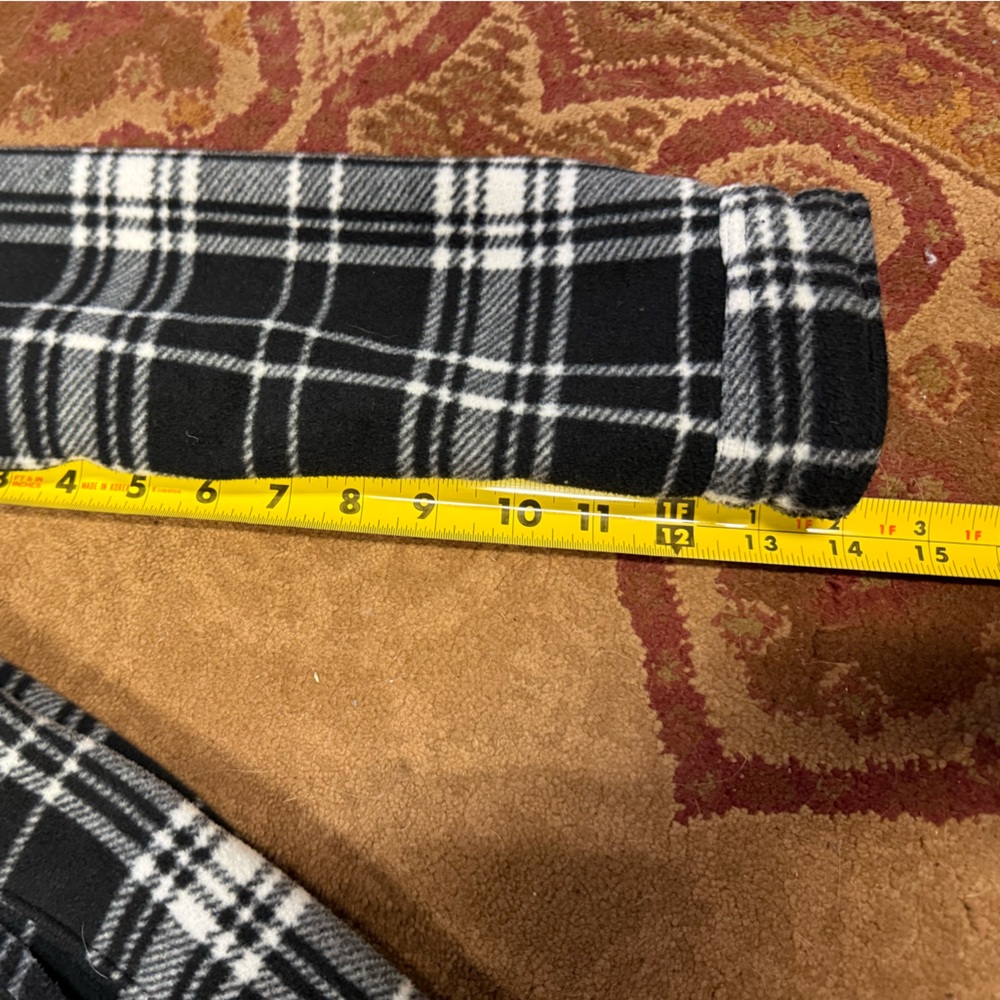 Plaid women’s Jacket in Black and White - Picture 4 of 7